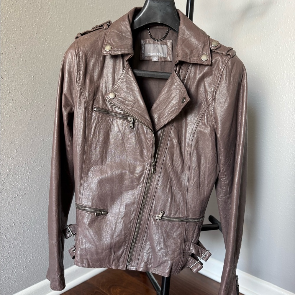 Like-New, Nearly Vintage Tinley Road Genuine Leather Brown Ladies Moto Jacket